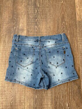 1822 Denim Star Print Shorts - Size 8